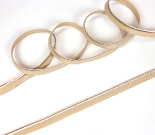 1 Meter elastisches Paspelband/Biesenband - Matt mit Glanzkante - Beige