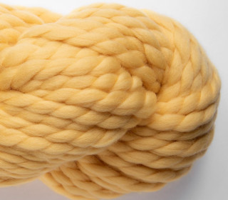 Yana XL Highland Wool 200g - Buttercream