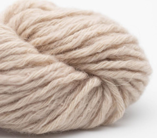 Smooth Sartuul Sheep Wool 8-ply bulky handgesponnen - every day is a new day (beige)