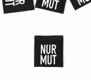 1 Label - NUR MUT - Schwarz